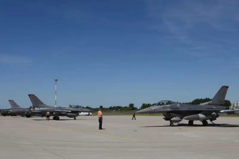 F-16 скоро нанесут удар – мы должны быть готовы ВВС,г,Москва [1405113]