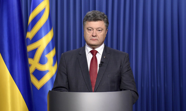 В Киеве освистали Порошенко за оскорбление России: «Вали отсюда, предатель!»