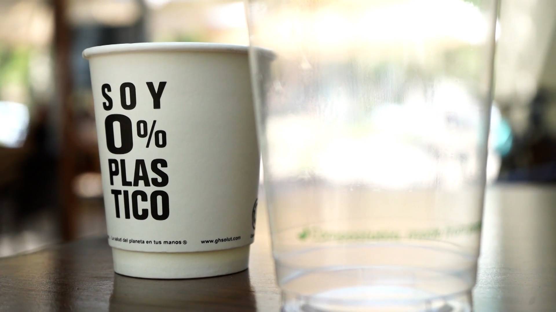 Чили стала первой запретившей использование одноразового пластика страной в Латинской Америке