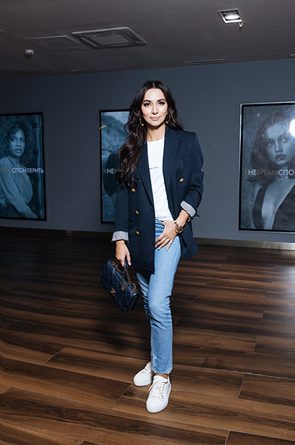 Агата Муцениеце, Виктория Дайнеко, Варвара Шмыкова и другие на премьере фильма "Не время умирать" в Москве Светская жизнь