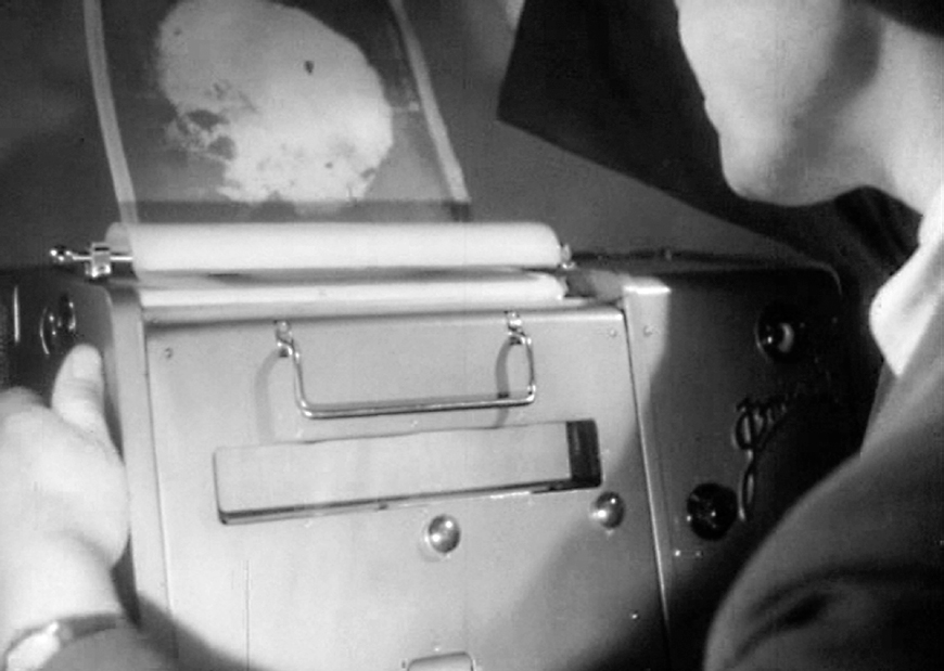 Как СССР сфотографировал Луну сзади Как СССР сфотографировал Луну сзади космос,Луна,наука,СССР