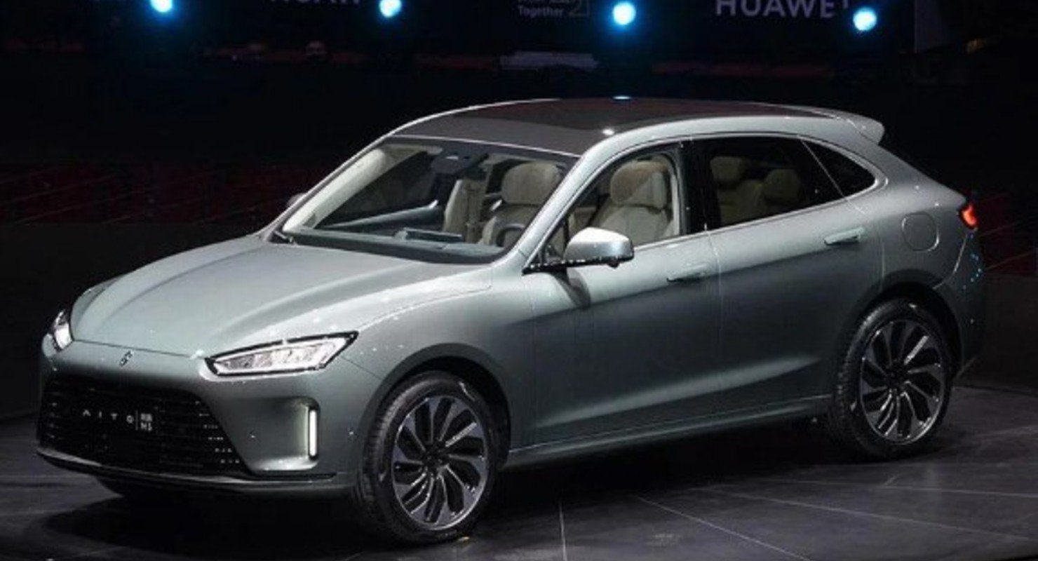 Гибрид с двойным остеклением и запасом хода на 1110 км от Huawei составит конкуренцию Tesla Model Y