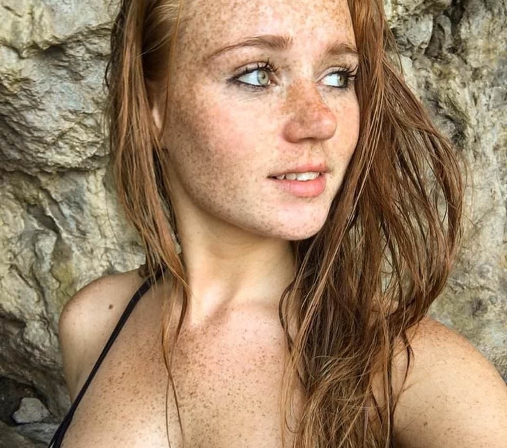 Domination freckles sport natural