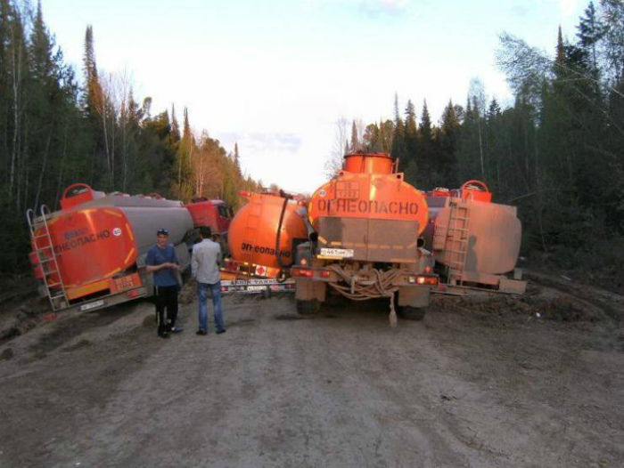 17 дорожно-транспортных происшествий, которые явно не обошлись без участия инопланетян 17 дорожно-транспортных происшествий, которые явно не обошлись без участия инопланетян авто и мото,автоновости,автоюмор,Россия