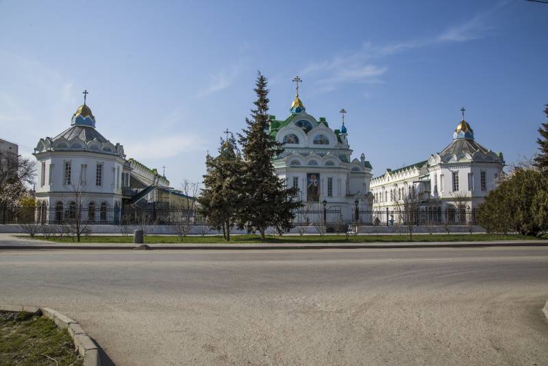 Крымские впечатления. Равнодушная серость бытия Крымские впечатления. Равнодушная серость бытия россия