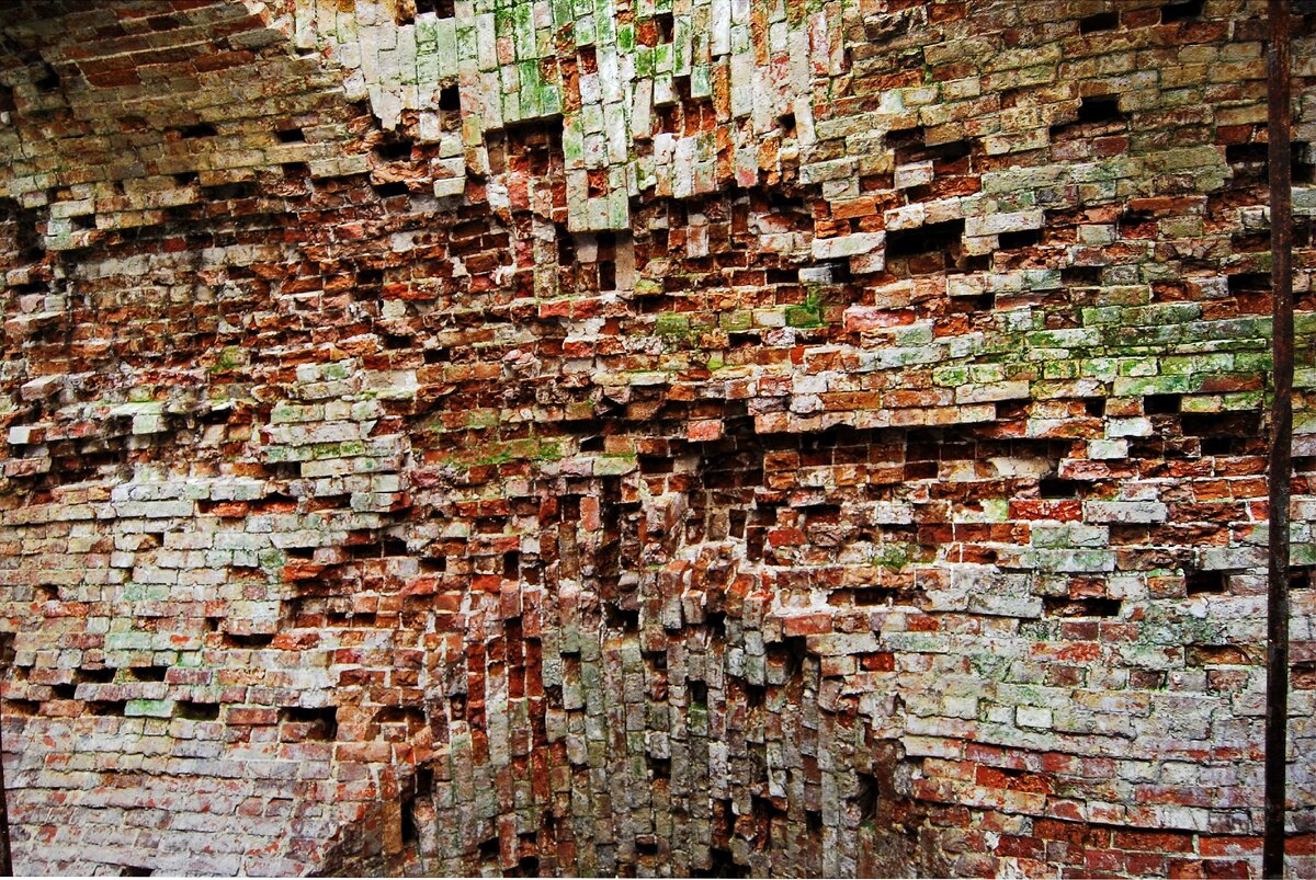 Почему одни старинные дома даже немцы не могли взорвать. А другие рассыпаются на глазах? Почему одни старинные дома даже немцы не могли взорвать. А другие рассыпаются на глазах? ремонт и строительство