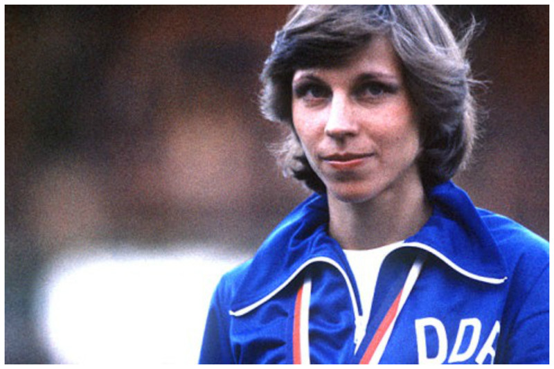 В 1985 году немецкая легкоатлетка Марита Кох в беге на дистанцию 400 метров установила рекорд 47,6 секунды. Рекорд не побежден до сих пор Петля Корбут, видео, гимнастика, достижения, рекорды, советские спортсмены, спорт, успех