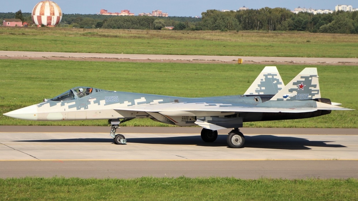 Forbes: истребитель Су-57 и БПЛА «Охотник» образуют убийственную связку