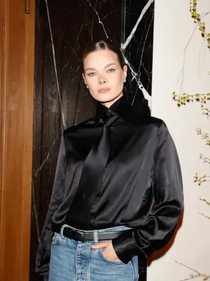 Марина Александрова, Юлия Снигирь (в 