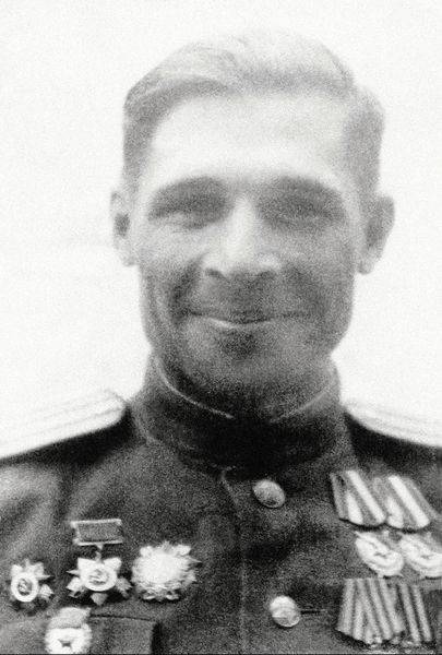 Василий Стороженко, командир железной роты Стороженко, Василий, танков, танка, танковой, танкисты, противника, гвардии, Яковлевич, бригады, врага, районе, орденом, войны, направлении, награжден, бригада, момент, октября, участие
