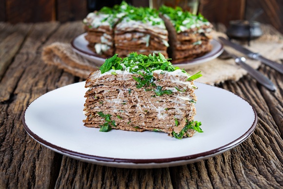 5 рецептов печеночного торта на любой вкус печень, должна, лсоль, печени, куриные, пшеничная, черный, молотый, небольшие, получиться, перец, печеночные, коржи, субпродукт, вкусуперец, вкусуДля, холодильнике, тесто, Масса, молоко