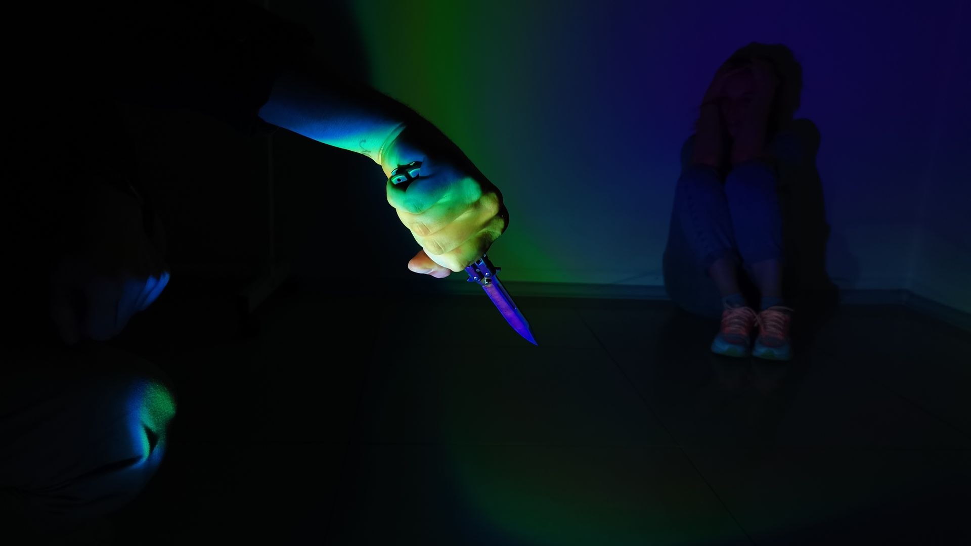 Мужчина из Тетюшей попытался вернуть любимую женщину при помощи побоев и ножа