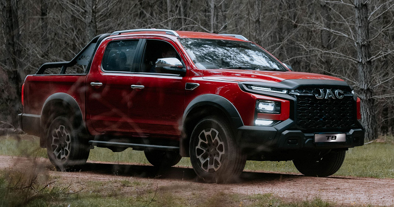 JAC подмяла под себя российский рынок пикапов — продажи JAC T9 в 2025 году взлетели на 464%