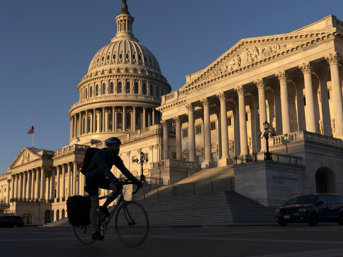 Здание Капитолия в Вашингтоне© AP Photo / Jose Luis Magana