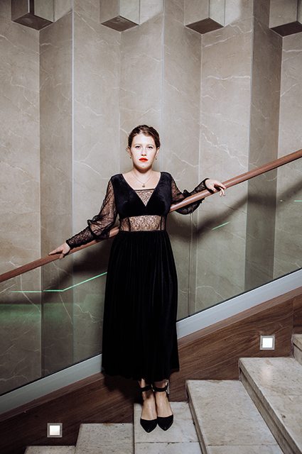 Агата Муцениеце, Виктория Дайнеко, Варвара Шмыкова и другие на премьере фильма "Не время умирать" в Москве Светская жизнь