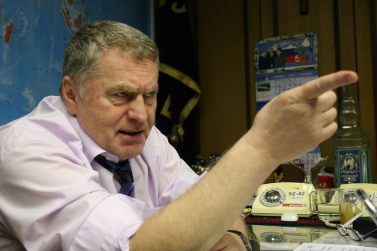 Знаменитости, с которыми скандалила Ксения Собчак 