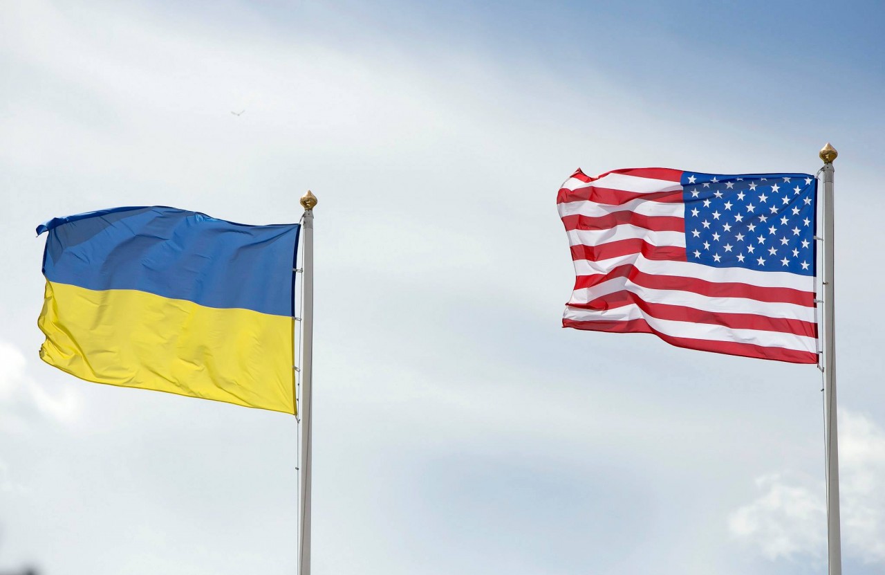 Взрыв посольства США – топорная провокация Порошенко. Украинцы скоро выйдут на «след Путина»