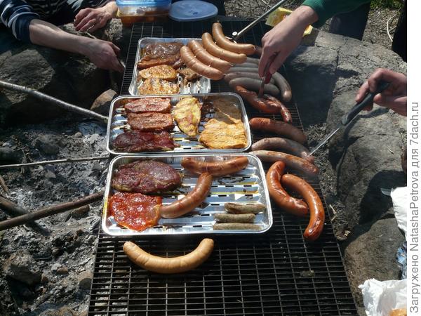 Натуральный камень в дизайне: уличные камины и барбекю архитектура,водопровод,дача,дизайн,дом,жилье,инструмент,интерьер,недвижимость,огород,полезные советы,ремонт,строительство,стройматериалы