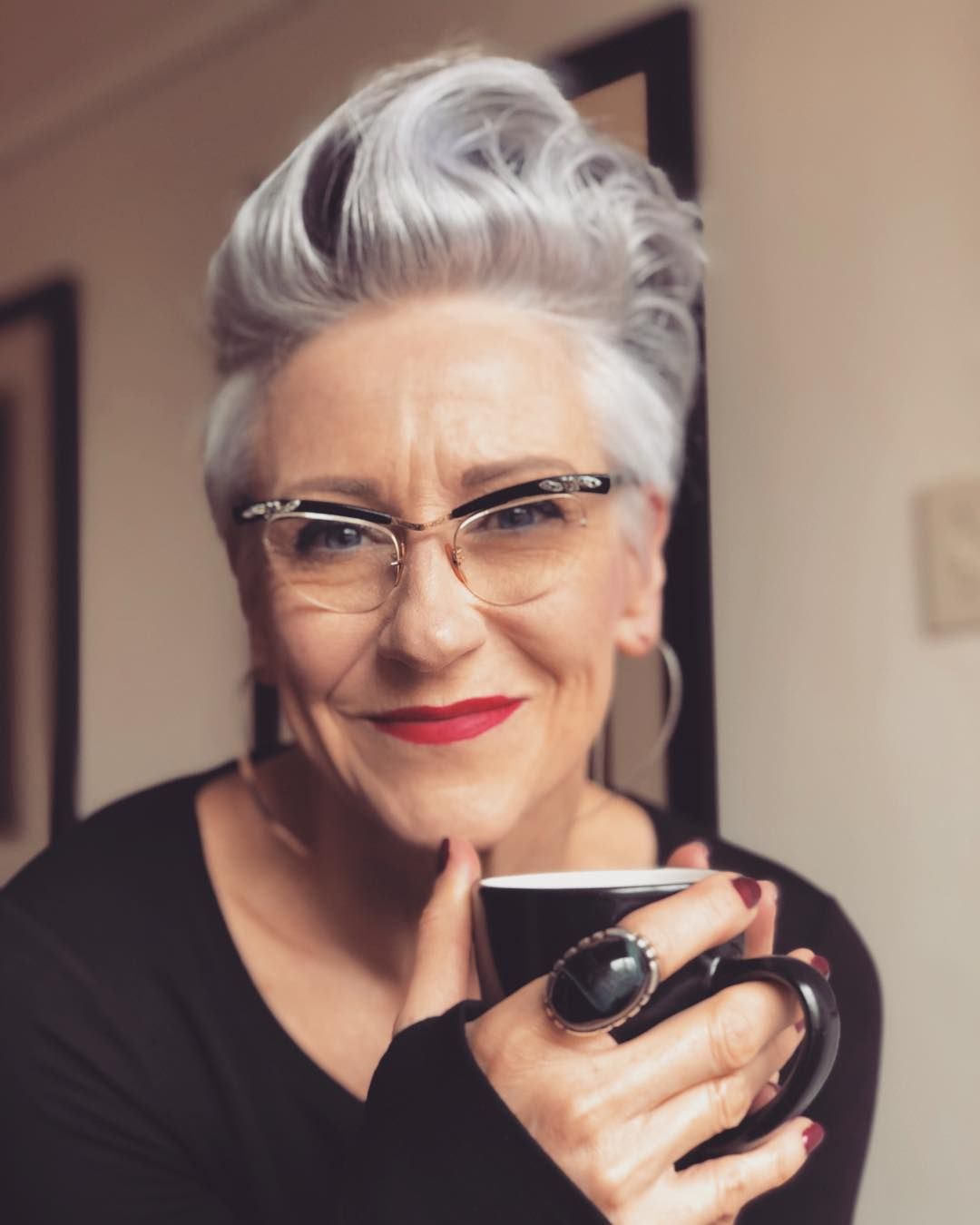 Будь моложе своих лет! Стрижка канадка для женщин 60 лет: 10 изумительных идей