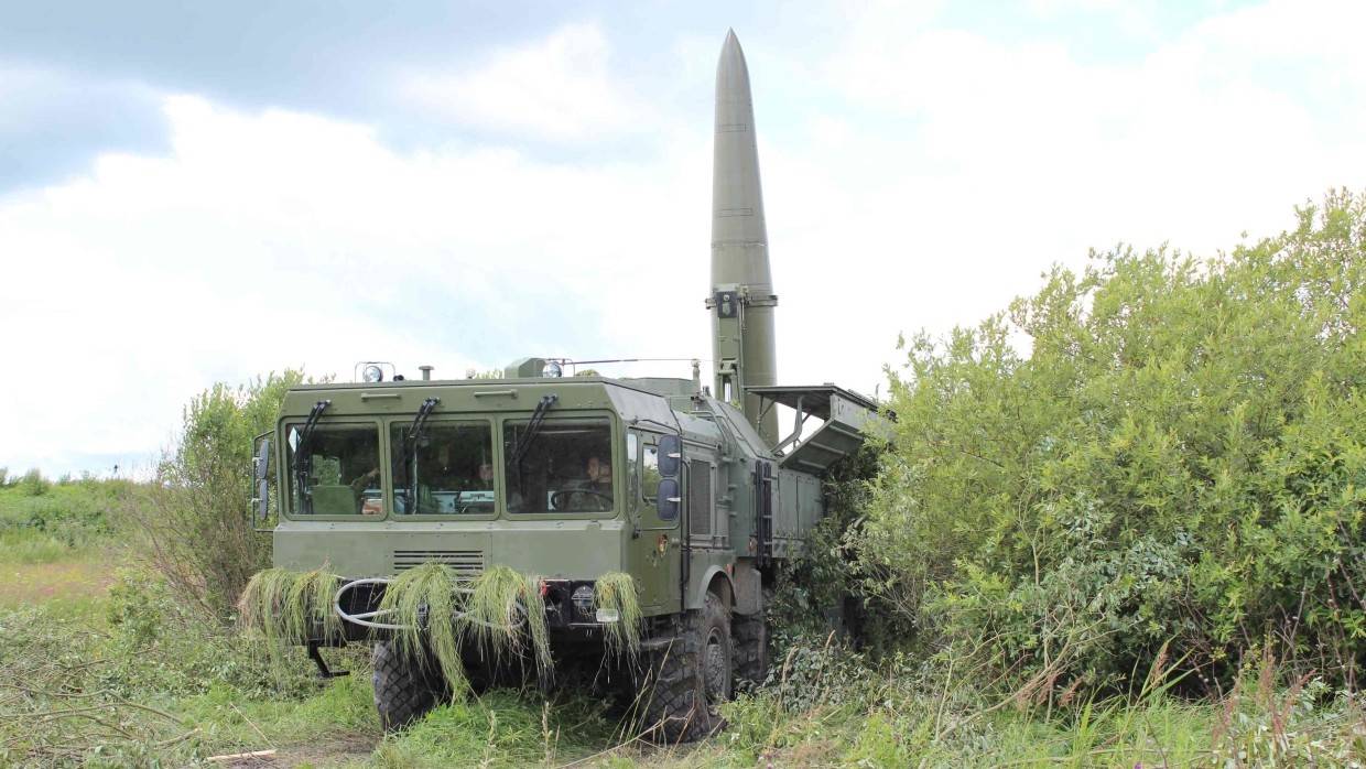 Лукашенко: белорусская армия нуждается в российских ракетных комплексах «Искандер»