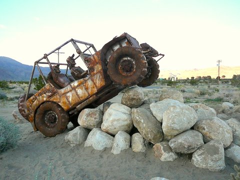 Скульптуры в пустыне Анза Боррего в Калифорнии Скульптуры в пустыне Анза Боррего в Калифорнии авиатур