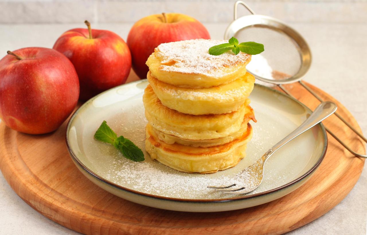 Постные оладьи: 3 лучших рецепта с яблоком, овсяными хлопьями и тыквой тесто, сахар, обжаривать, сковороду, Постные, оладьи, ложкой, выкладывать, маслом, растительным, теста, жарки —, масло, теста —, песок —, затем, просеянную, столовой, комочки, минут