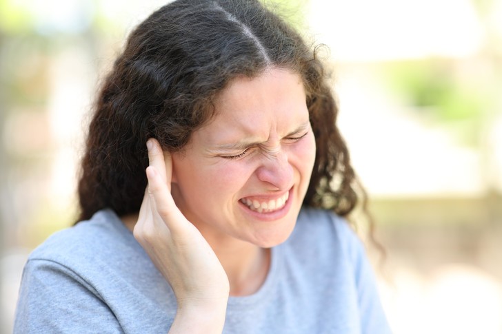 Причины сильного зуда в ушах и лечение заболевания болезни,здоровье и медицина