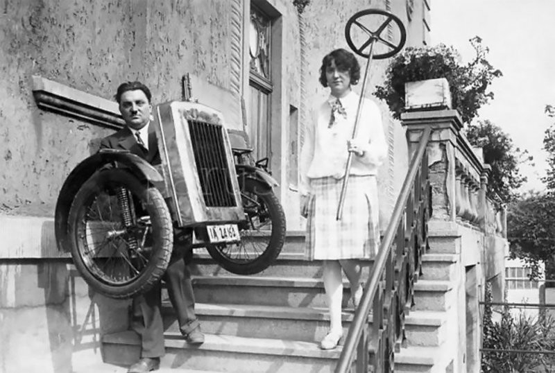 Как выглядела Zaschka Three Wheeler, первая в мире складная машина
