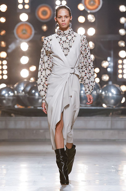 Неделя моды в Париже: Джиджи Хадид и Кайя Гербер на показе Isabel Marant осень-зима 2019/2020 Неделя моды в Париже: Джиджи Хадид и Кайя Гербер на показе Isabel Marant осень-зима 2019/2020 новости моды