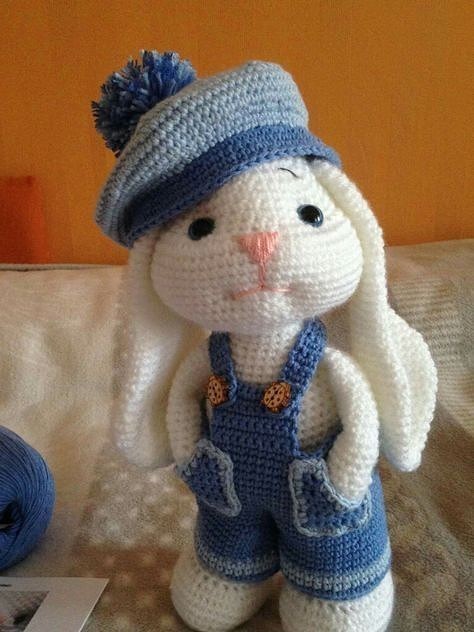 Работа выполнена крючком! Оцените творчество.