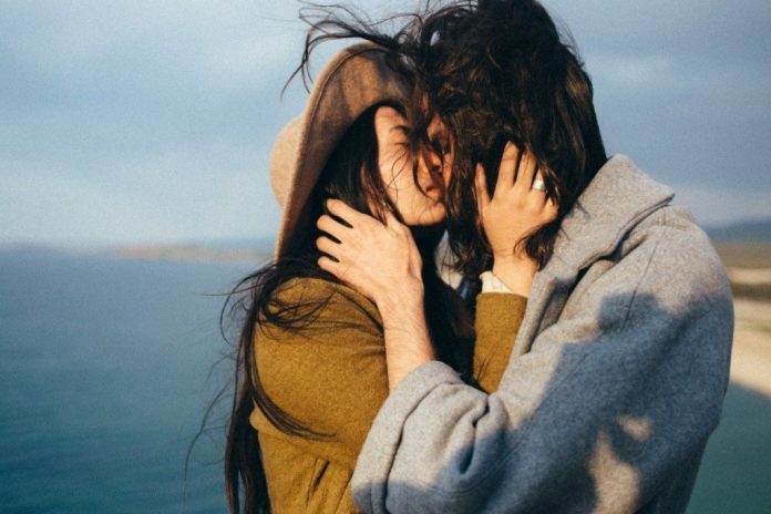 10 признаков, что мужчина изменяет Мужчина изменил: признаки мужской измены