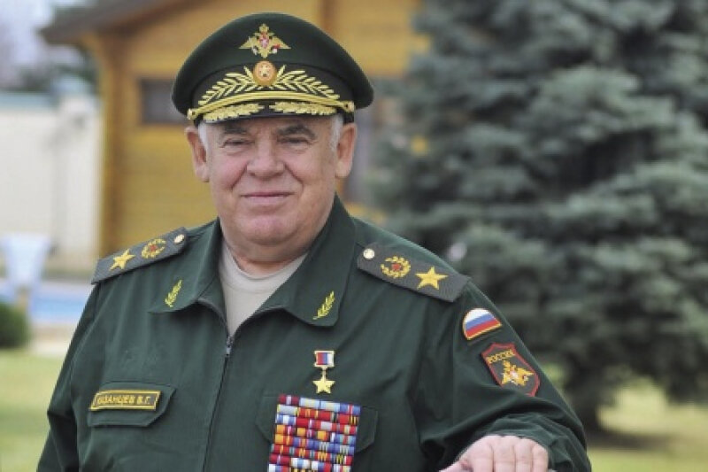 Генерал Казанцев, который собственно группировкой и командовал