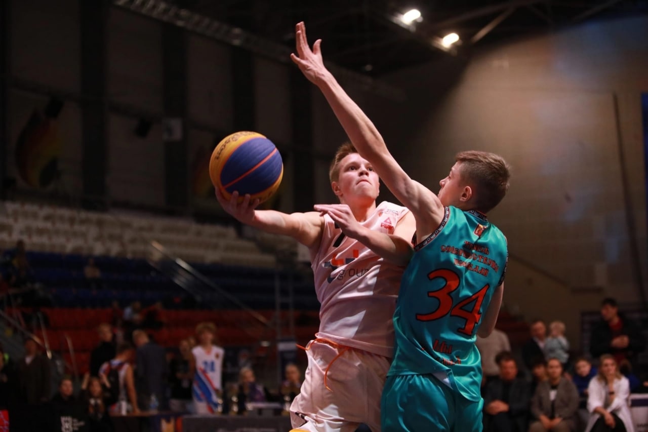 Школьники из Тверской области стали победителями всероссийского фестиваля дворового баскетбола