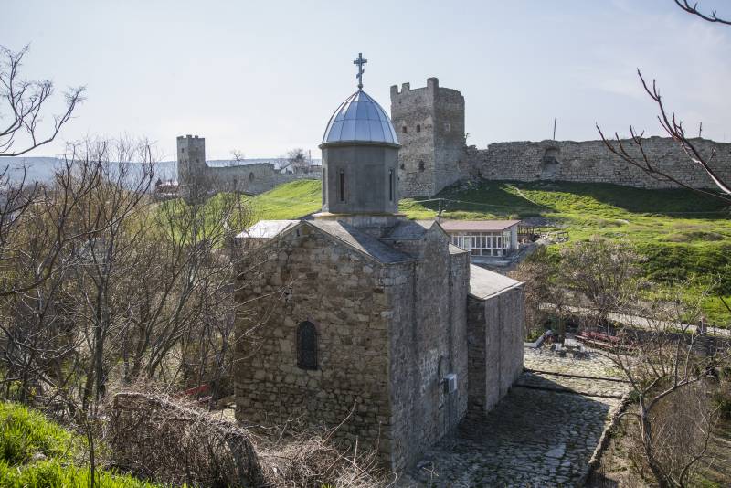 Крымские впечатления. Равнодушная серость бытия Крымские впечатления. Равнодушная серость бытия россия