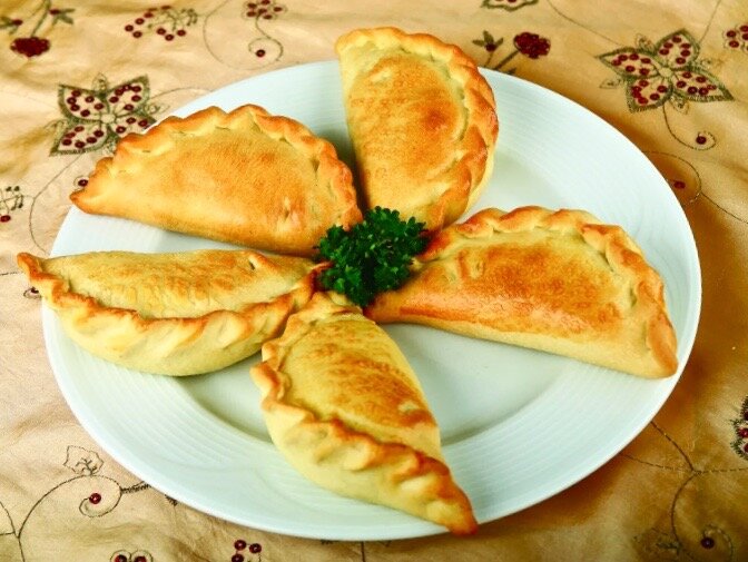 Крымские караимские пирожки с мясом.