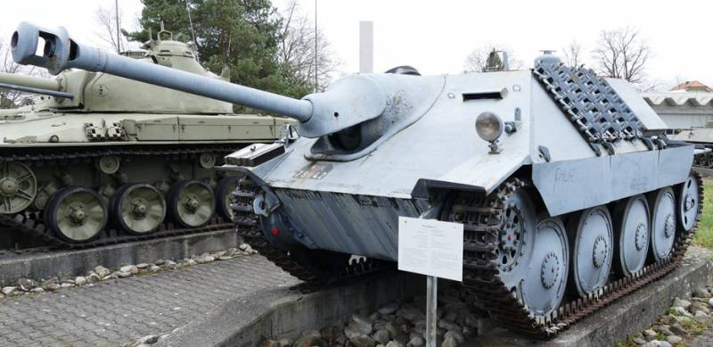 Использование германской бронетанковой техники в послевоенное время оружие,танки