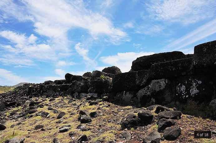 Руины острова Пасхи: землетрясение или потоп