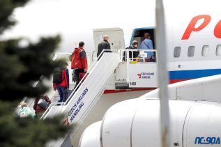 Россияне спешно покидают страну