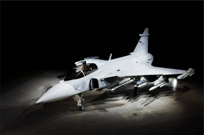 «Грифон», выходи! «Грифон», выходи! ввс