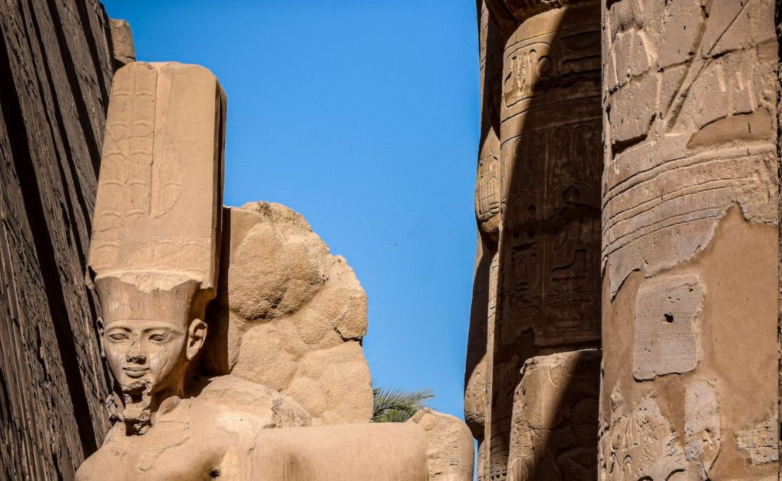 Сотни неизвестных мумий обнаружены недалеко от гробницы Тутанхамона