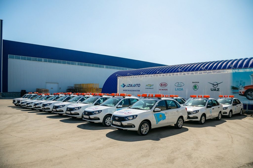 Зачем Казахстан лишил своих граждан «народного автомобиля»?