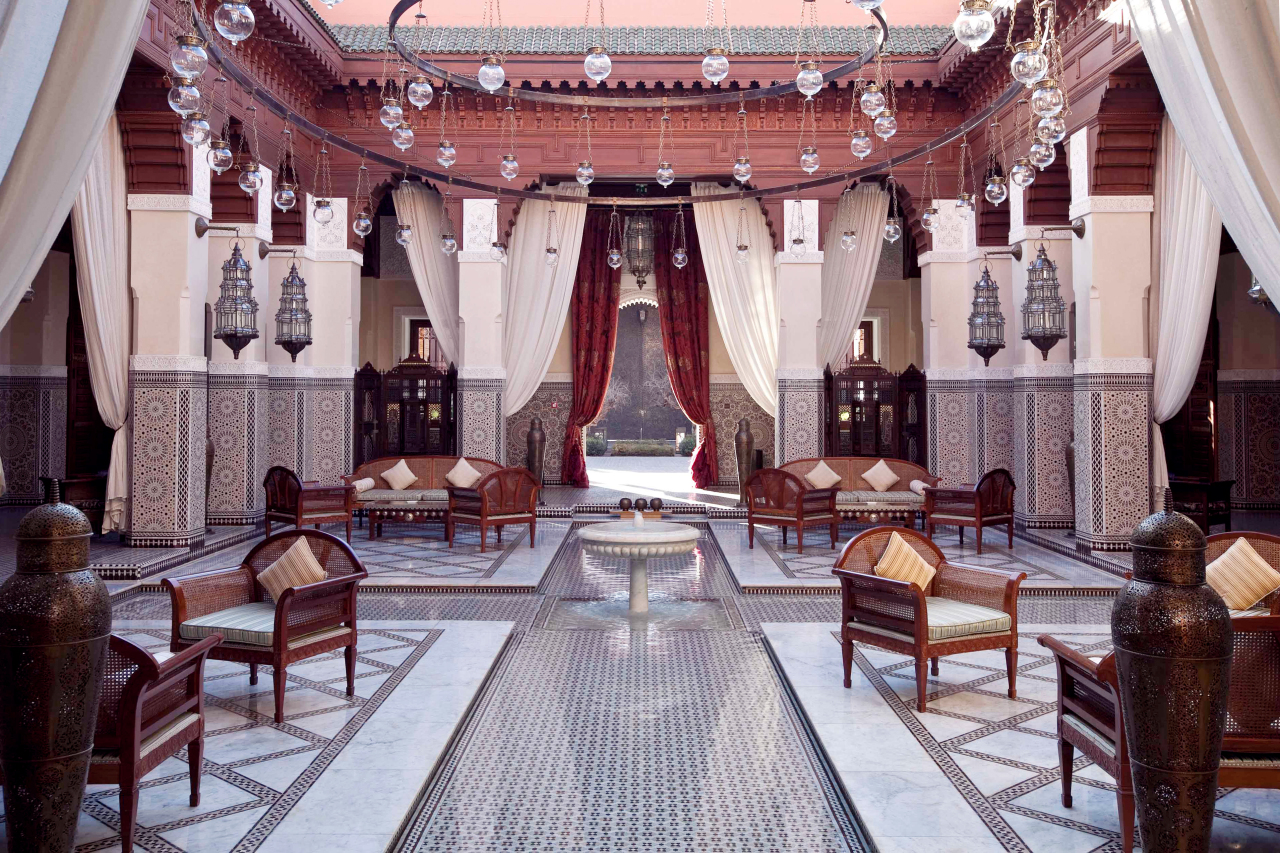 The-Fashion-Fraction-Marrakech-Travel-Guide-2017-Accomodation-Luxury-Hotel-Royal-Mansour-Lobby