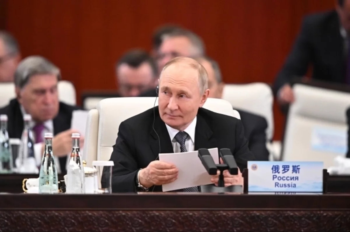 Путин встретился с премьер-министром Непала Оли