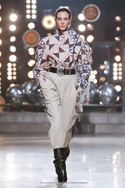 Неделя моды в Париже: Джиджи Хадид и Кайя Гербер на показе Isabel Marant осень-зима 2019/2020 Неделя моды в Париже: Джиджи Хадид и Кайя Гербер на показе Isabel Marant осень-зима 2019/2020 новости моды