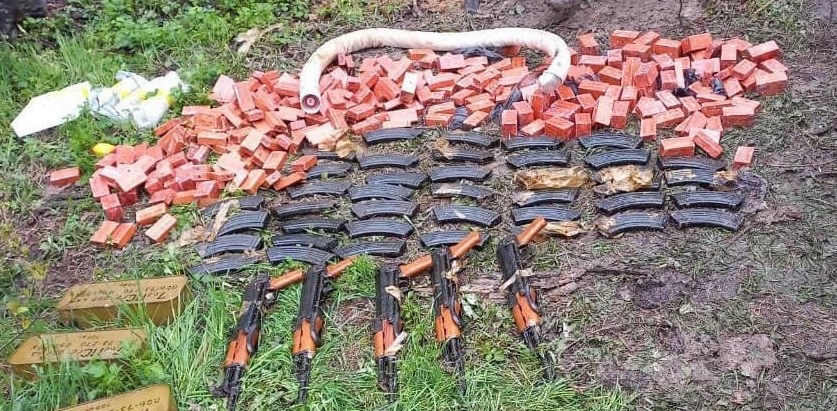 Украина неумело отрицает обвинения в массовом расхищении и продаже оружия украина