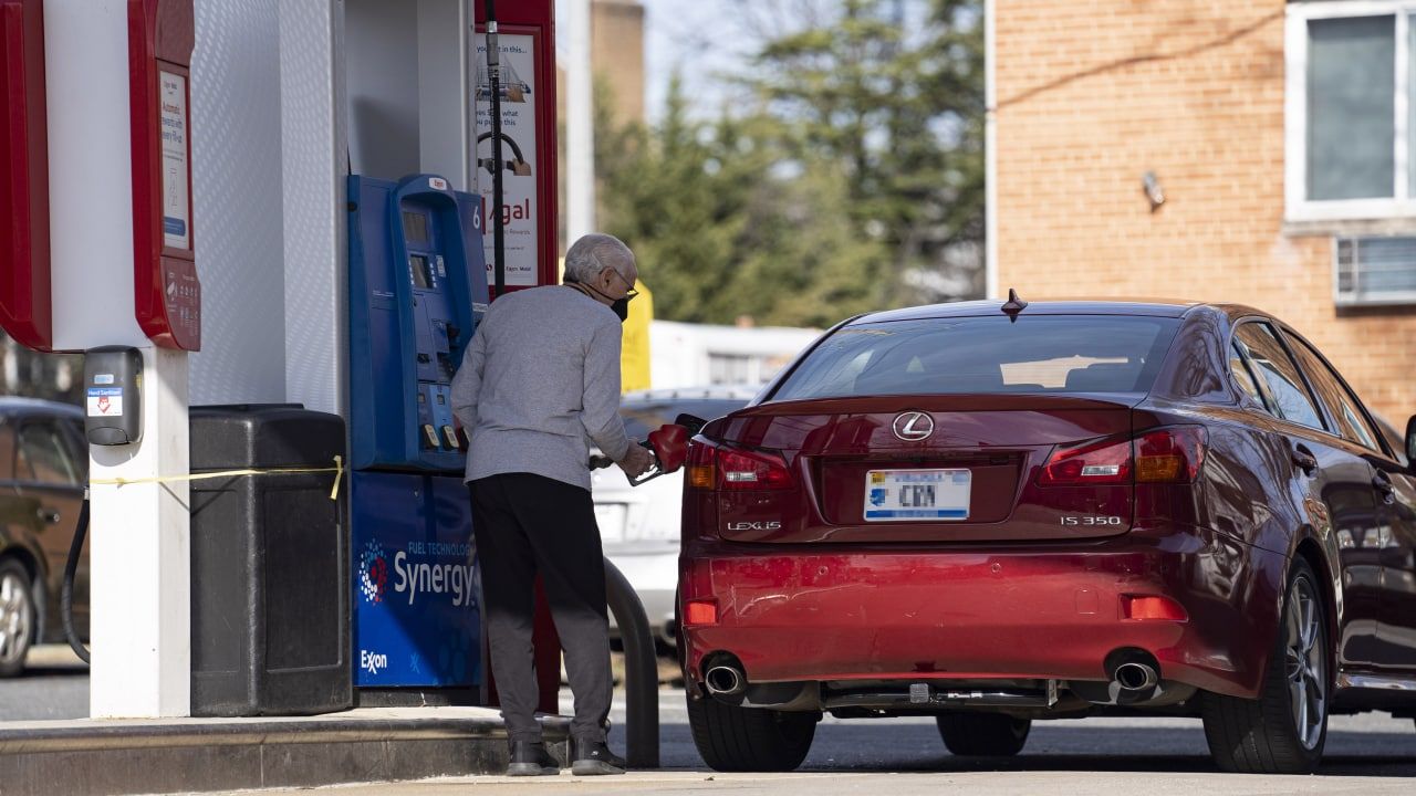Подорожание бензина в Польше привело к протестам водителей
