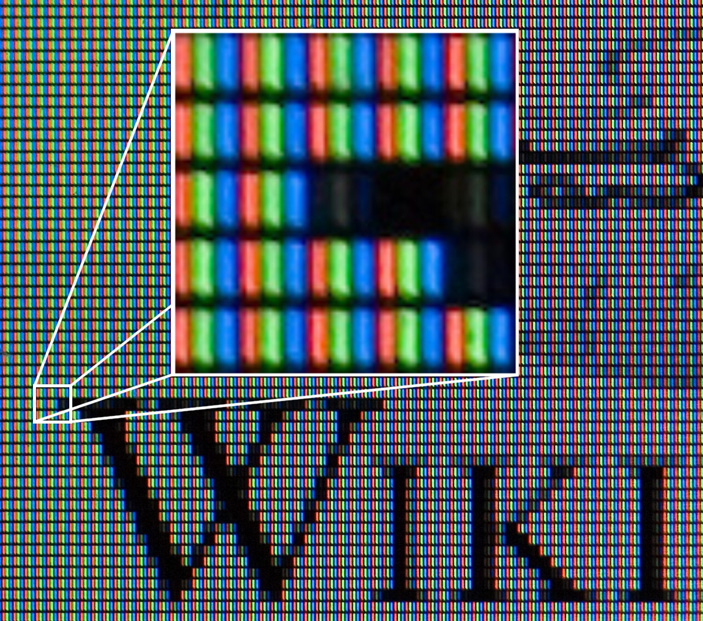 Рис. 7. Формирование цветного изображения на ЖК-дисплее из субпикселей красного, синего и зеленого цветов