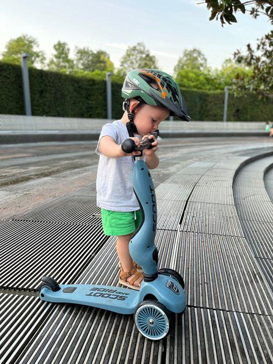 Где купить детский самокат: 30 лучших моделей (двухколесные и трехколесные) ребенка, самоката, самокат, ножной, Самокат, диаметром, тормоз, колесами, розовая, 100 кгРост, Расцветки, регулирующийся, 50 кгРост, наклонный, регулируется, Тормоз, расцветки, парковки, поворотный, колес