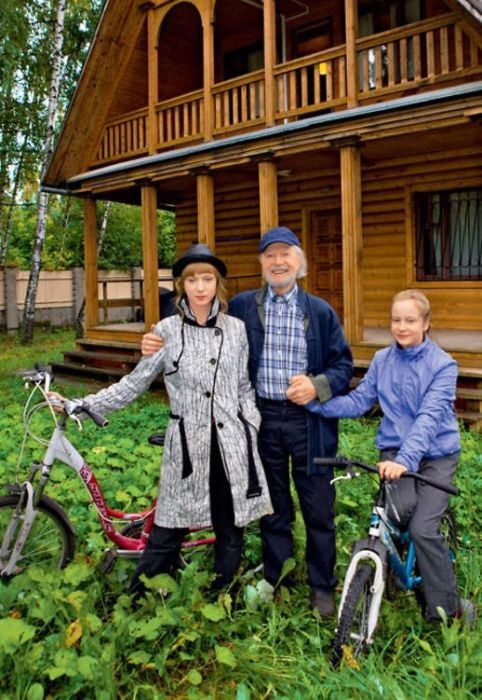 Почему Альберт Филозов последние дни жизни провёл в доме бывшей жены 