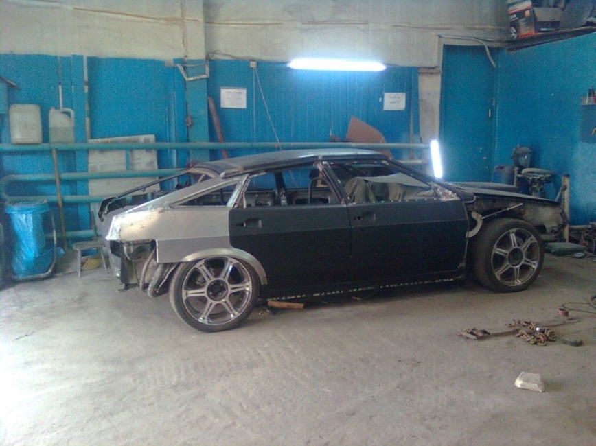 Круто или «колхоз»? Необычный проект из ВАЗ-2109 в стиле «Волгоградский Бэтмобиль» авто и мото,тюнинг